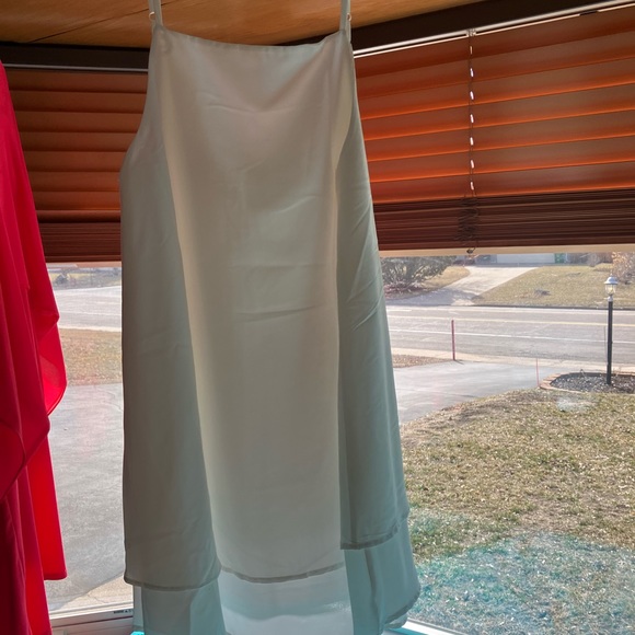 Lot of 5 dresses.  Cocktail.  Size Large.  Clean and smoke free home. - Picture 4 of 6